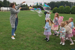 1804e768-99b4-470b-a294-8012f7943f4d