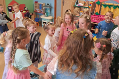 77142f73-c57c-4e82-805b-d879d8b5670e