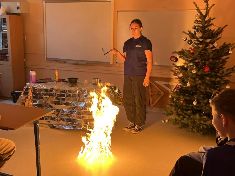 Miniaturka Pokazy naukowe